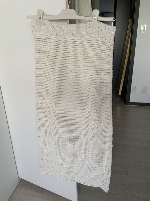 Платье и пиджак Mango, брюки, майки zara