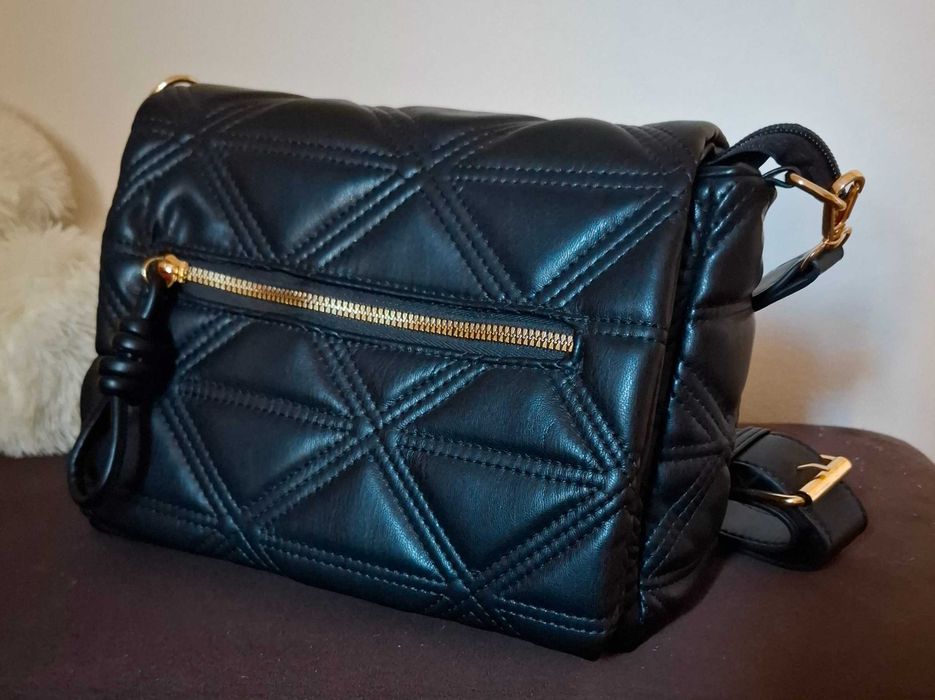 Нова дамска чанта