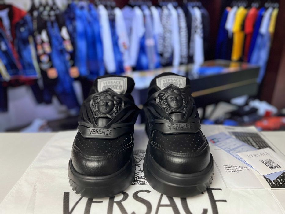 [MĂRIMI PE STOC: 40 / 41] Adidasi/sneakers barbati Versace Odissea Full Black