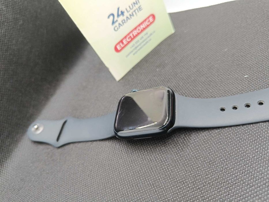 Smartwatch Apple Seria 8 41mm (Ag16 Moldova b31998) - Garantie 2 ani!