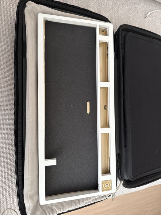 Механична клавиатура Neo75 Cu (без капачки и суичове)