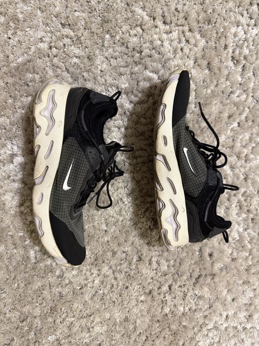 Nike React Live N354