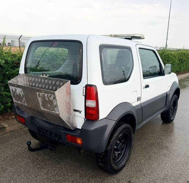 Suzuki Jimny – An 2014 – 1.3 Benzina 85Cp – Euro 5 – 4x4 / Recent adusa in tara!
