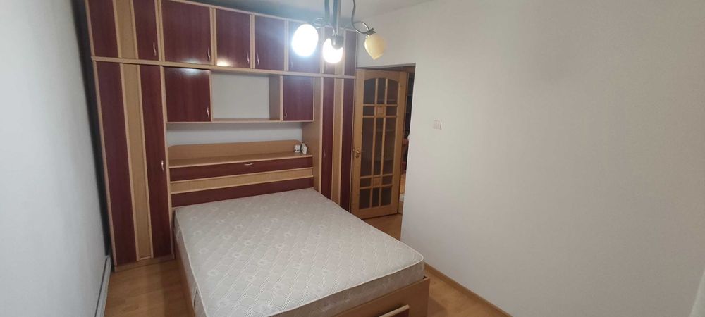 Apartament 2 camere de inchiriat