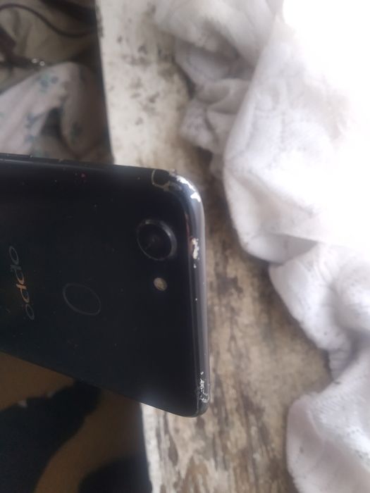 Oppo F1 продам отличном состоянии