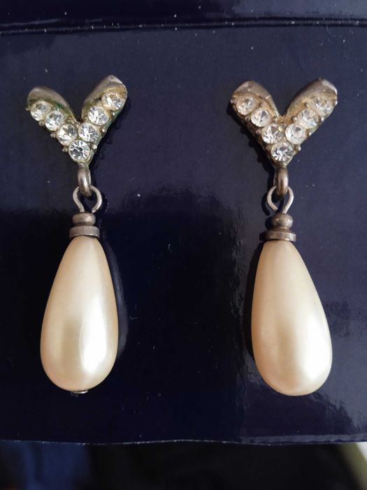 Колие и Обеци Swarovski