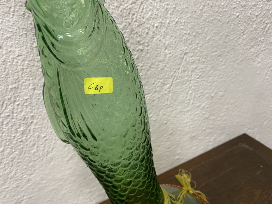 Висока зелена стъклена бутилка ръчно духано стъкло Европа 1950 1970