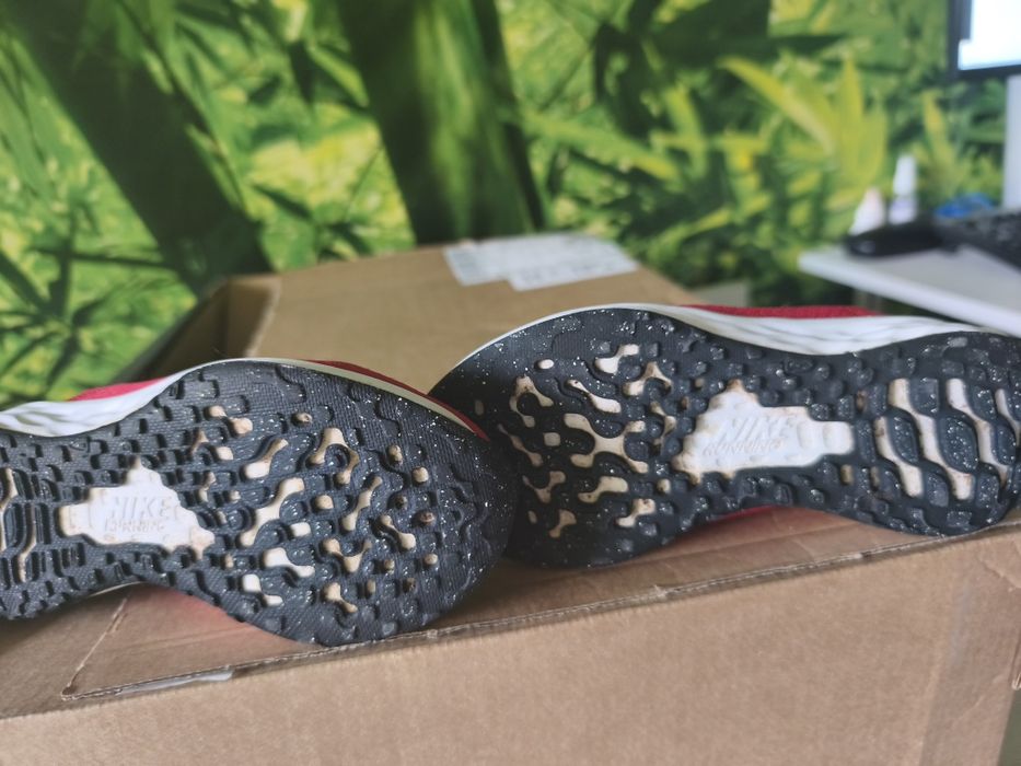 Обувки за момче Geox и Nike