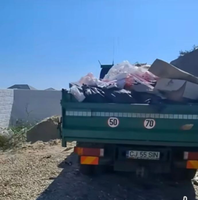 Evacuare transport moloz deșeuri constructii