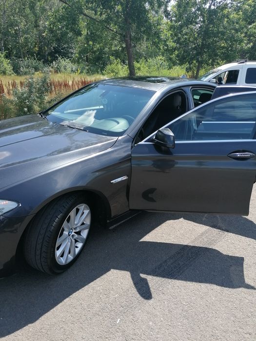 BMW 5 Series 2011 — imagine 4