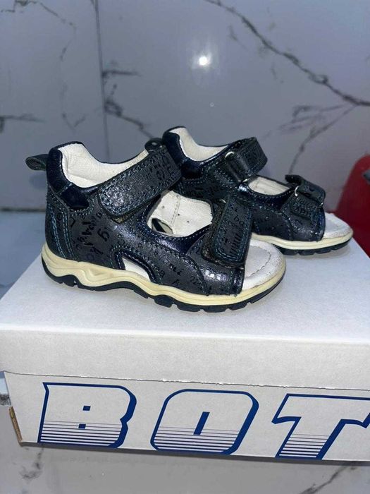 Децкие Сандали размер 21