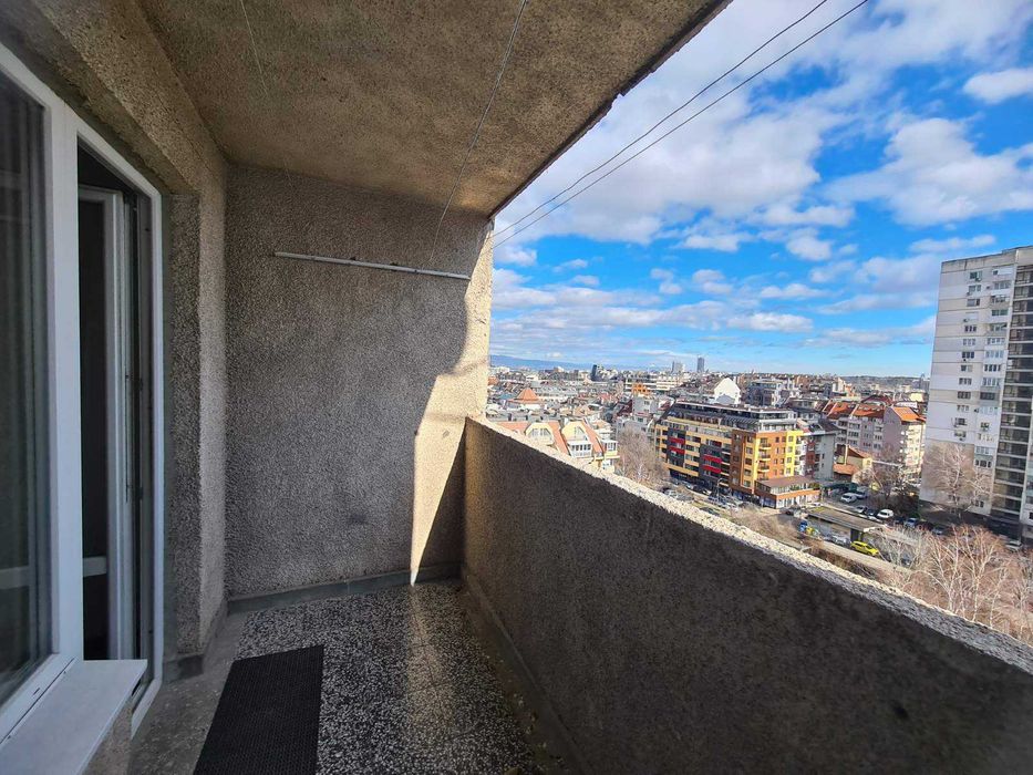 Тристаен апартамент под наем в ж.к. Борово