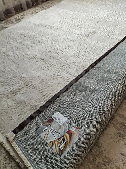 Продам новый ковер 2/3