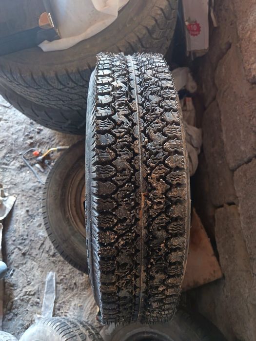 Срочно продам покрышки