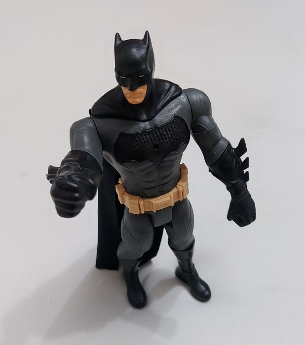 Figurina BATMAN articulată, super-erou Marvel, 35 cm.