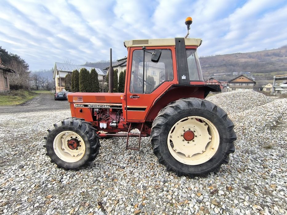 Tractor Case International 845xp, 4x4 cu reductor+inversor, 85 cp/Fiat