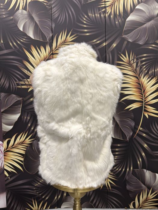 Дамски елек от заешка кожа