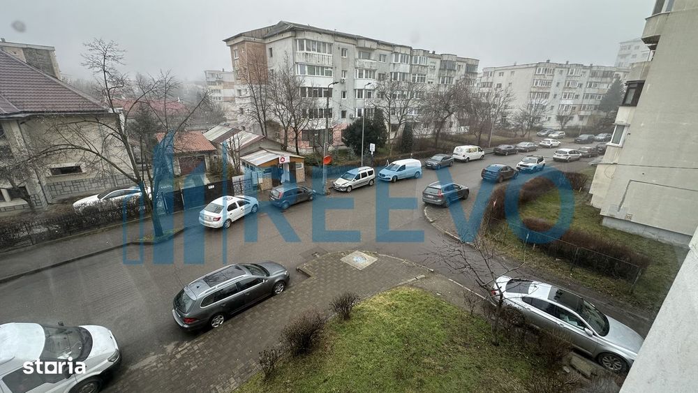 Apartament 2 camere, decomandat, str. Neagoe Vodă