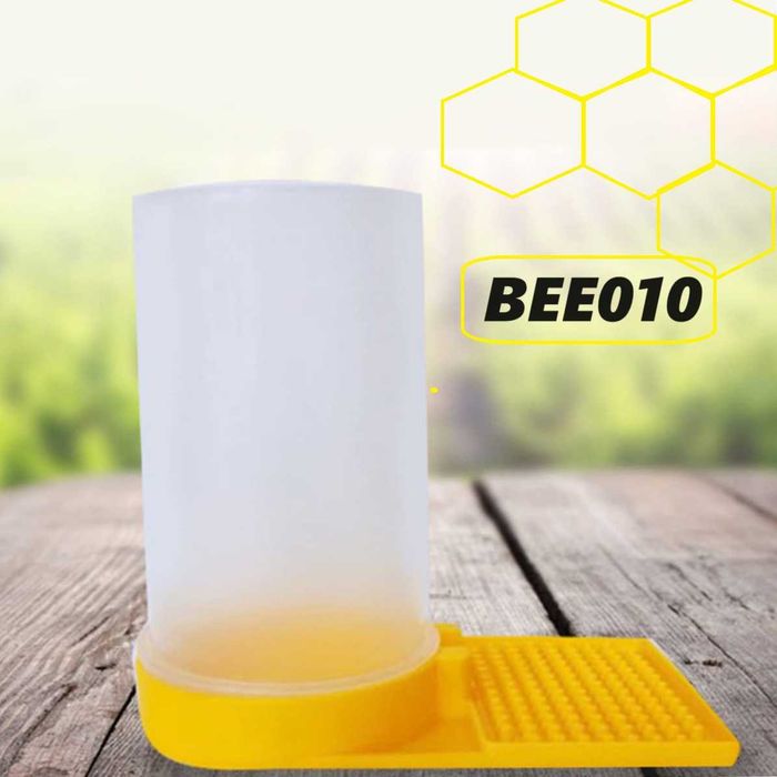 Автоматична поилка хранилка поене на пчели кошер вода сироп пчеларство