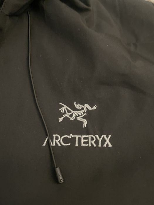 Ветровка Arcteryx