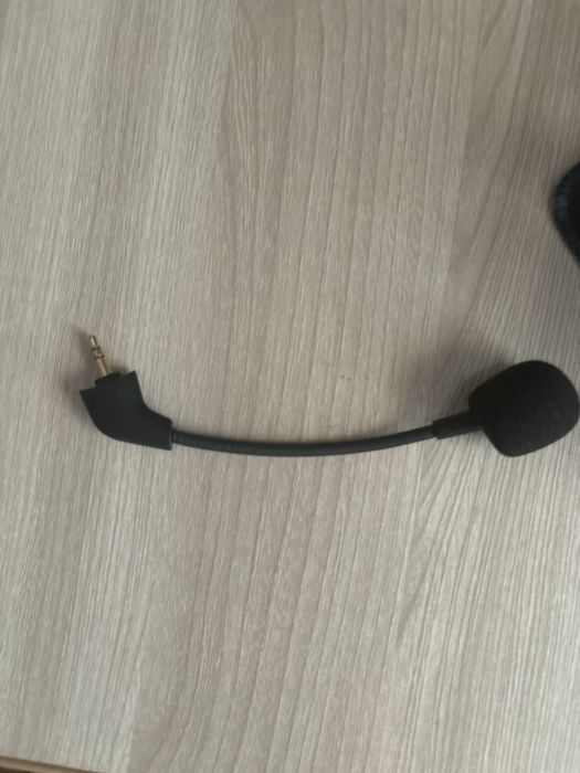 Продаю наушники хайпер х