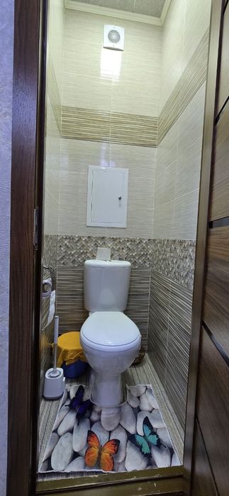 Продаётся 3х комн кварт 1 этаж на Бий метро на Б