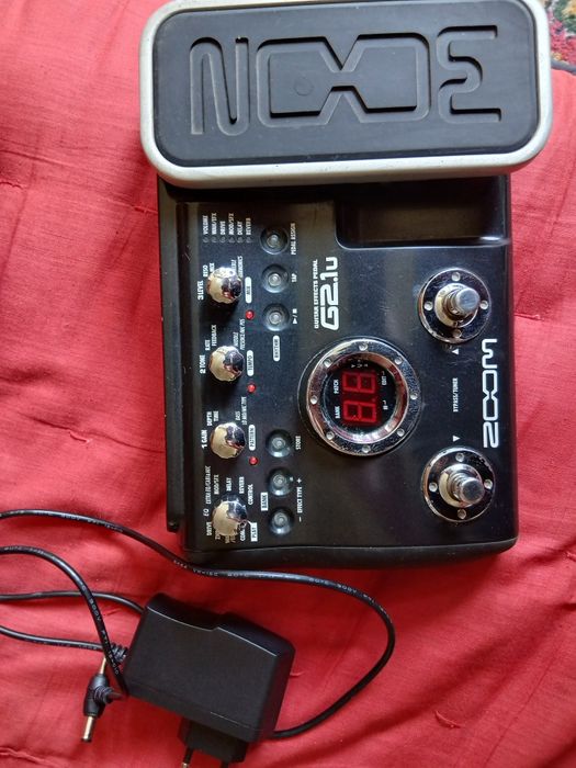 Zoom G2.1U guitar effect pedal