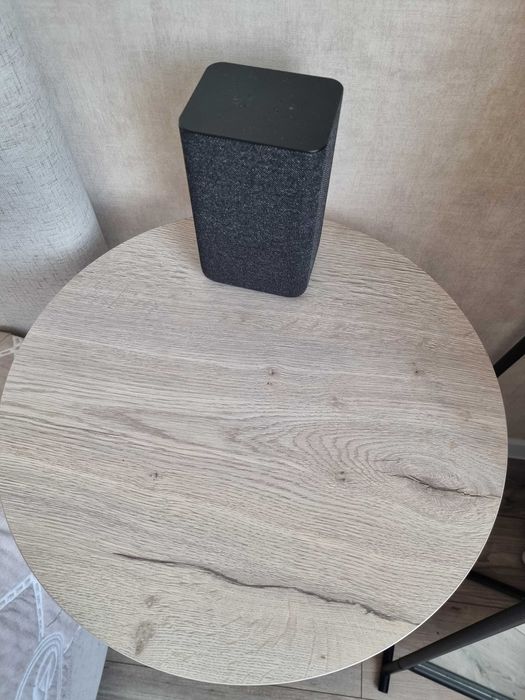 Столик, прикроватный столик