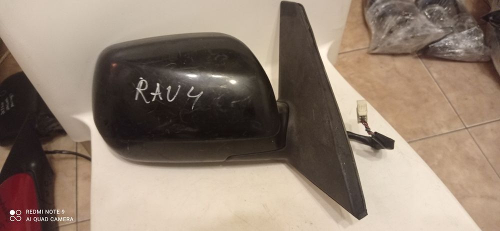 Тойота РАВ4. 2001/2005. Оригинал