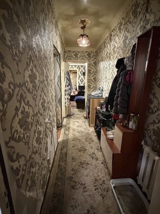 1/4/4. Сергели 2. Дом галерейка, квартира 32 м². Метро "Chinor" 400 м