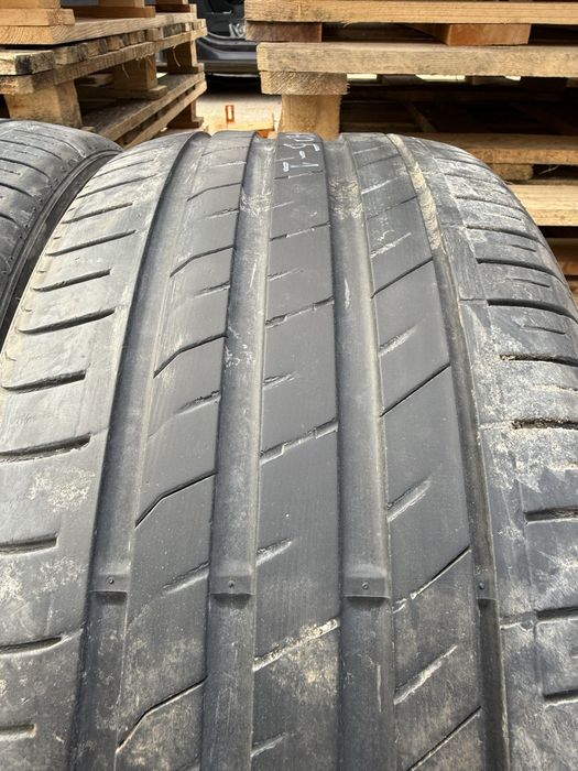 2 броя летни гуми Nexen 245/40 R18 Dot 1819 ном 405