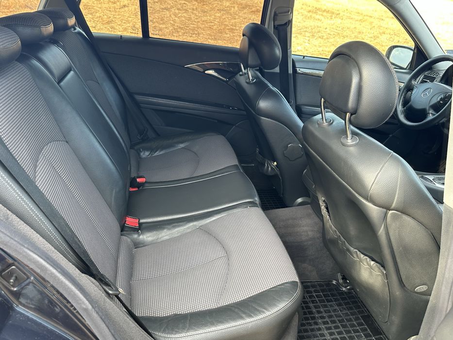Mercedes E220 Avangarde
