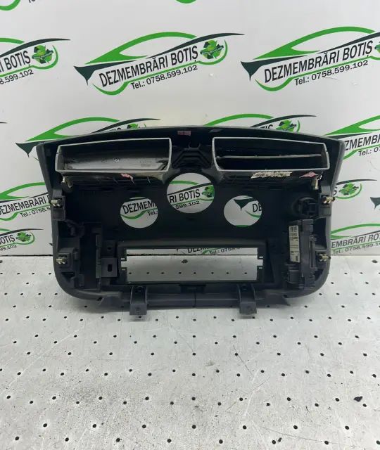 Consola centrala Renault Scenic 2004 1.9 dCi MT (120 hp)