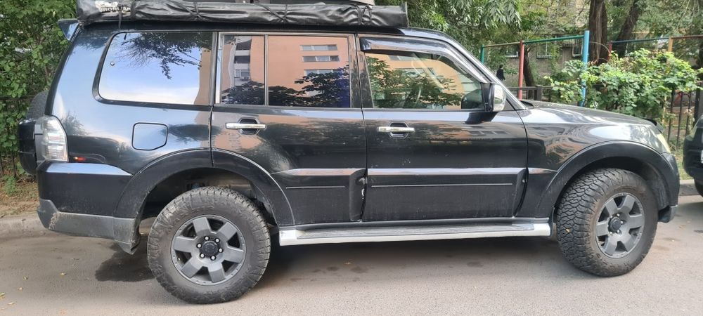 Паджеро 4  2007 год