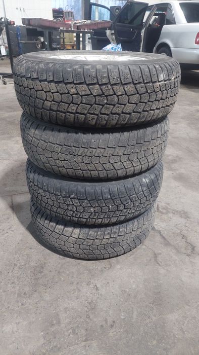 Продам диски с резиной