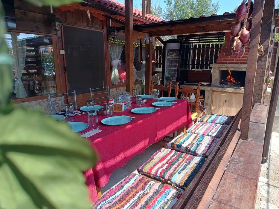 Продава се Къща в с. Борци, Област Шумен - 240 кв.м за 489 €/кв.м - Снимка #1