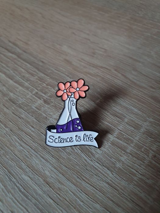 Научни значки. Метални.