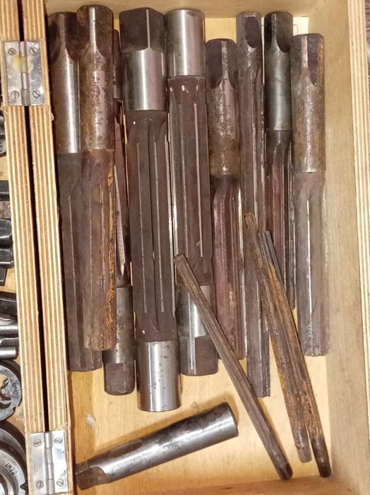 Свёрла, фрезы, развертки райберы