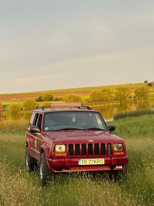 JEEP Cherokee 2000 — imagine 2