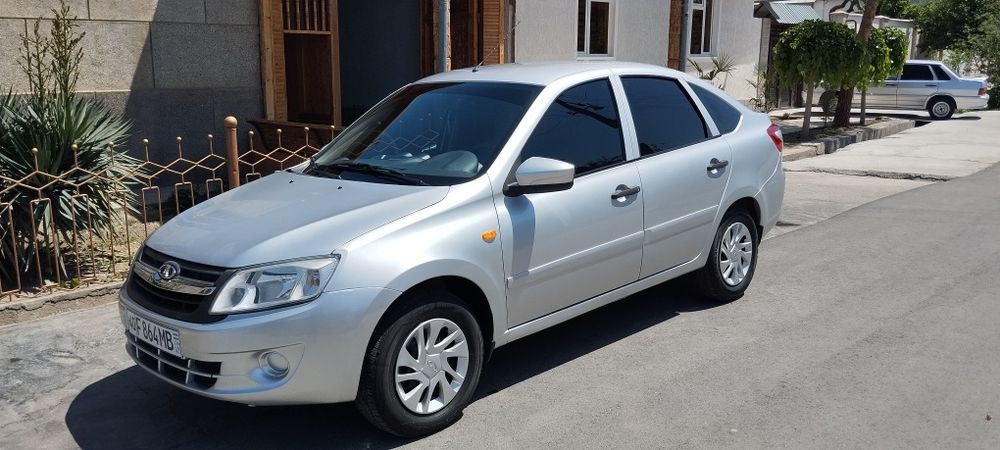 Лада гранта лифтбек