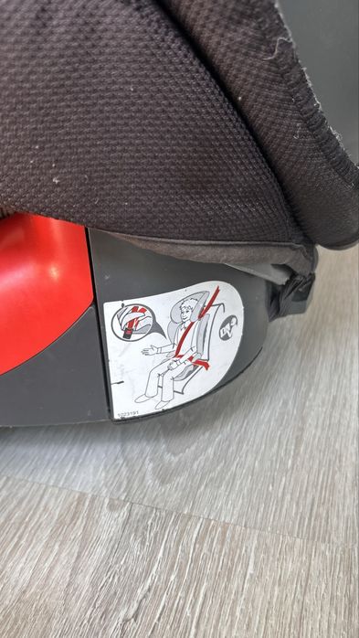 Детско столче за кола