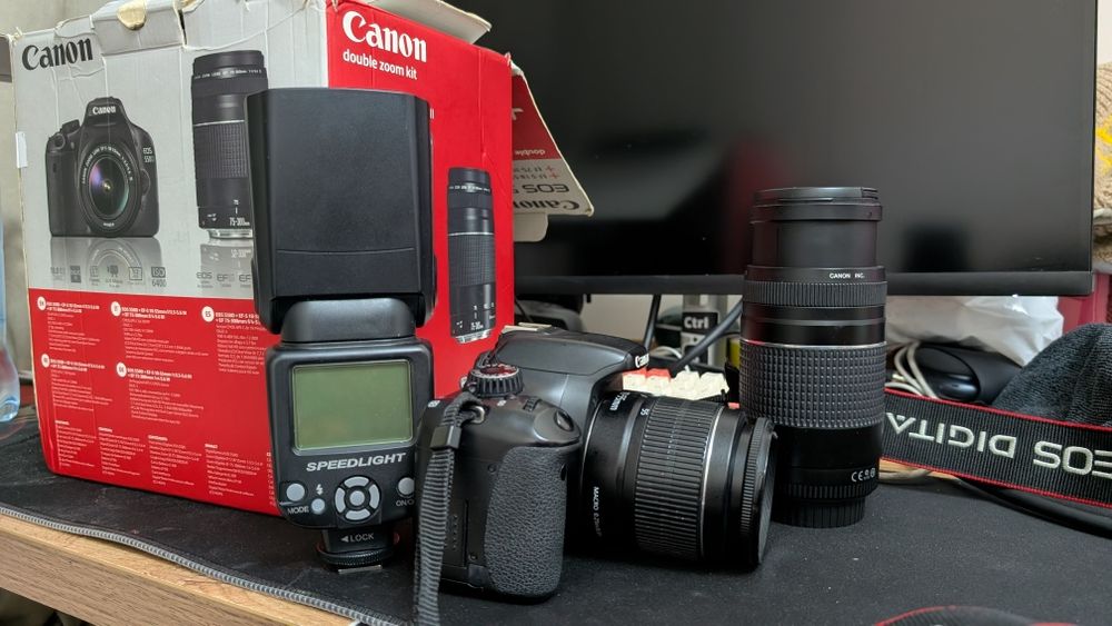 Фотоаппарат Canon EOS 550D