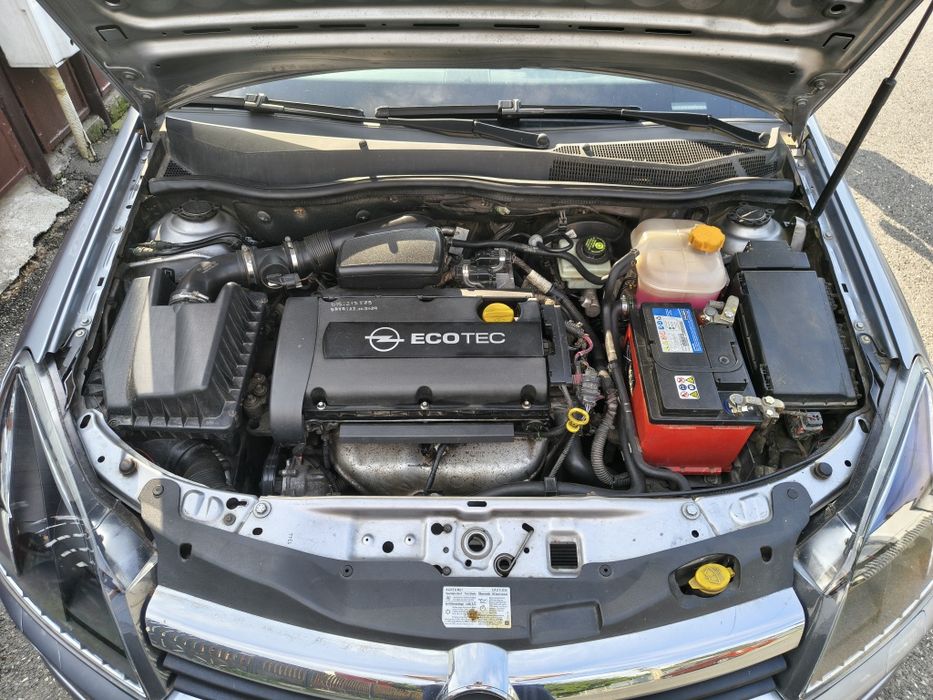 Opel ASTRA H,  motor 1.6 MPI, benzina, 105 cai putere