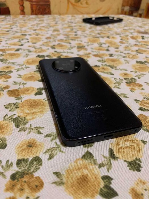 КАТО НОВ! Huawei Nova Y90