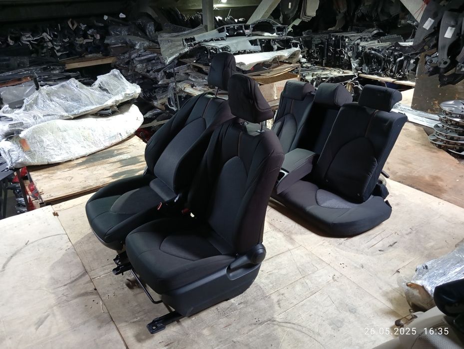 Салон Toyota Camry 70