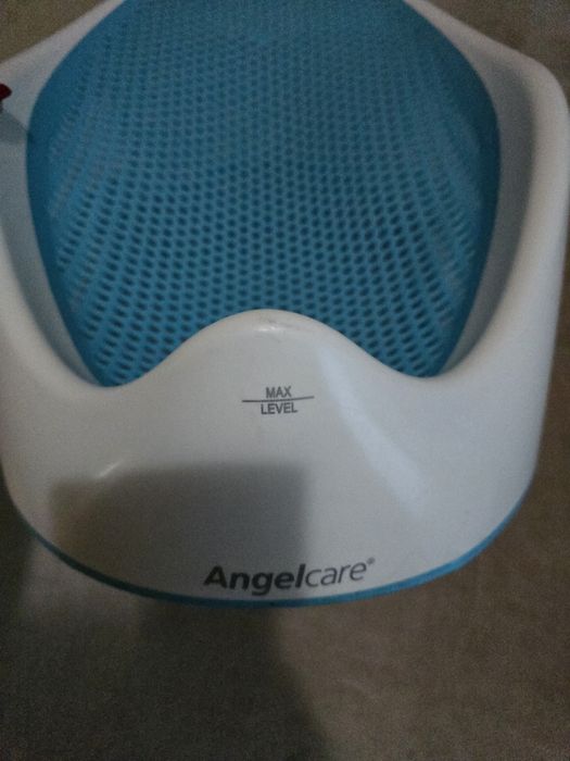 Подложка за къпане на бебе Angelcare
на бебета