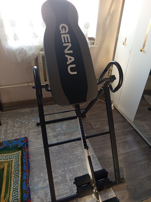 Продам инверсионный стол.