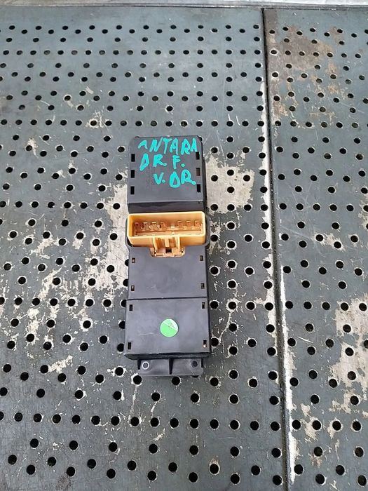 Bloc butoane geamuri electrice dreapta fata opel antara a l07 202006614