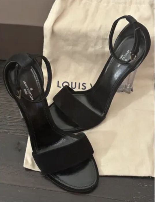 Sandale Louis Vuitton mas 39.5 IT ,autentici 100% Noi Ocazie!
