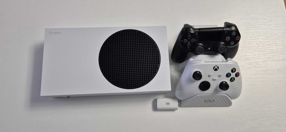 X-BOX SERIES s 512GB +jocuri cumpărate